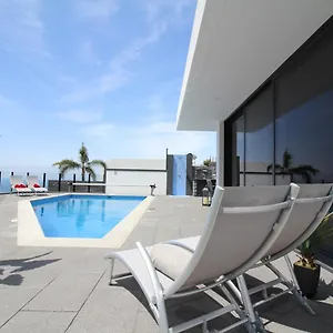 villa-stella.madeira-islandshotels.com/